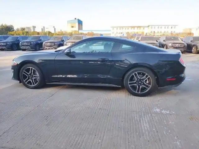 2020款福特野马23t加版现车直降万元