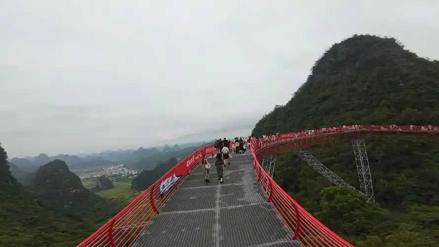 桂林阳朔十里画廊如意峰