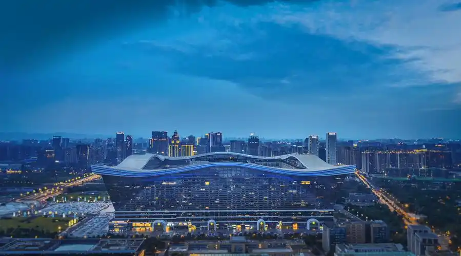 创业宝妈每天给孩子打8分钟电话据业内人士介绍随着全国夜经济发