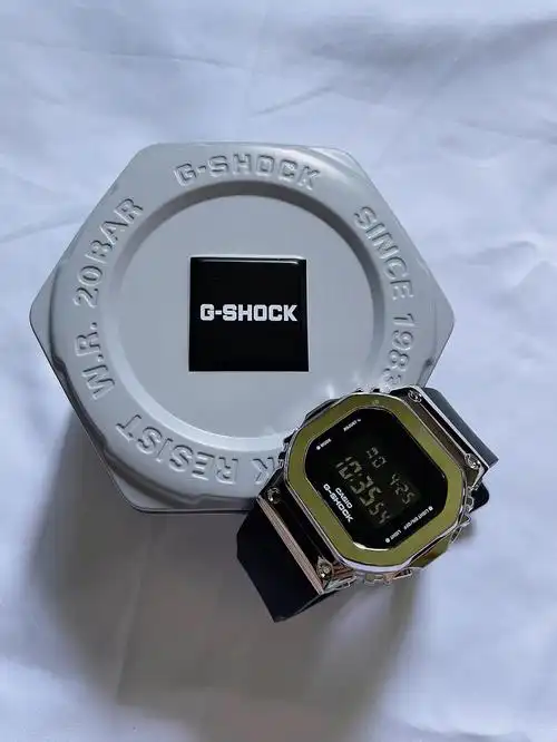 9492 —— g-shock gm-s5600