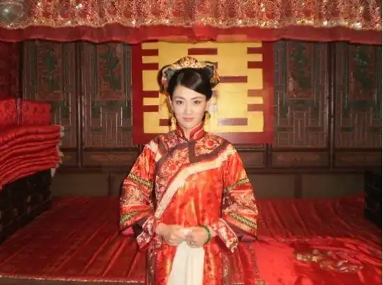 打狗棍移师承德陈洁饰演悲情玉格格