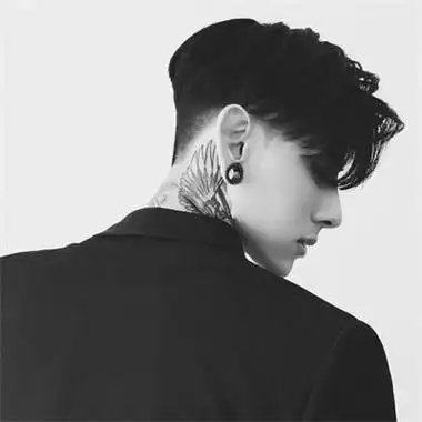 纹身霸气男头高清过目不忘的图片男生头像美头