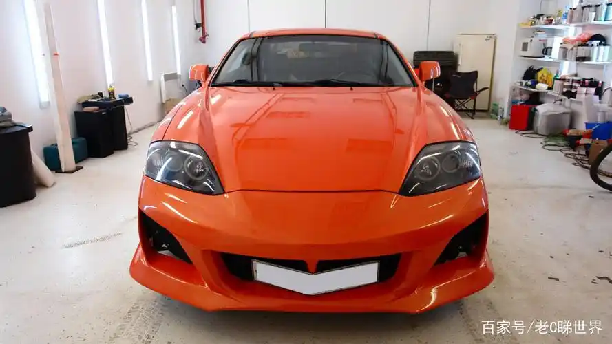 兰博基尼风格的现代酷派