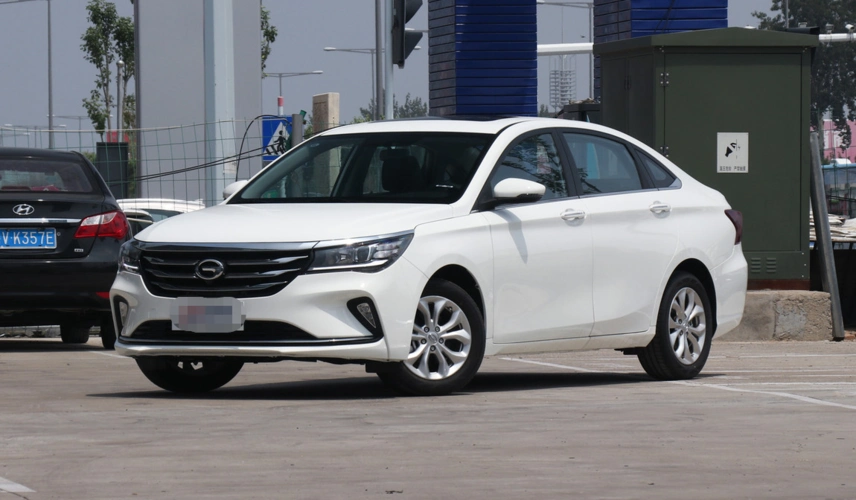 广汽传祺-传祺ga4,炫酷漂亮的外观,颇受年轻人欢迎