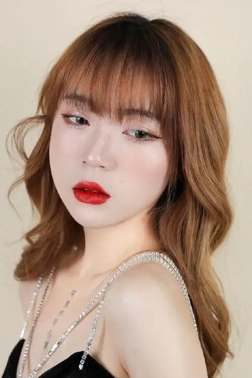 akis makeup96|#motd#红丝绒又出新色啦6015新出的这只n35枫叶