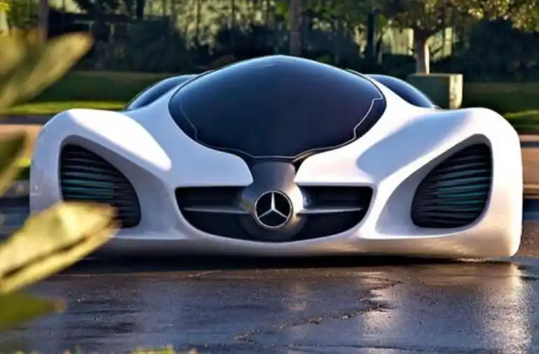 全球公认最丑的一款奔驰跑车,外观太吓人,给设计师跪了!