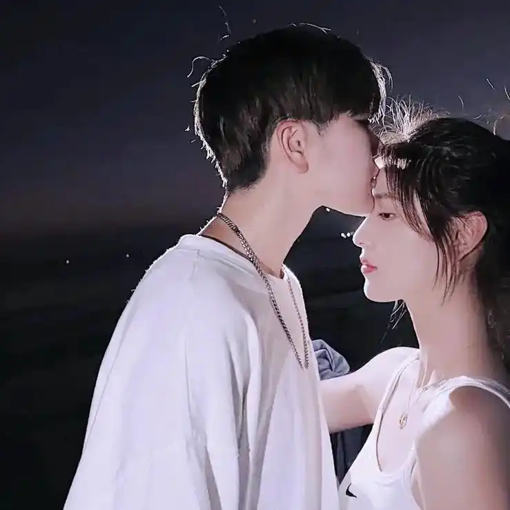 最甜情侣 #优质情头 #真人情头 #超级好看的情侣头像#喜 - 抖音