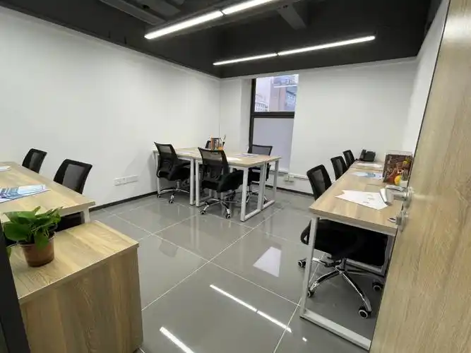独立小型办公室出租精装配办公家私配租