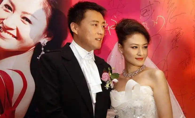 繁华世界迷人眼,娱乐圈令人艳羡的爱情不少,一直都能