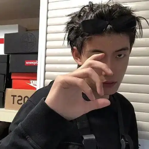 今日份男生微信头像/ins潮图源自各处 侵权删除