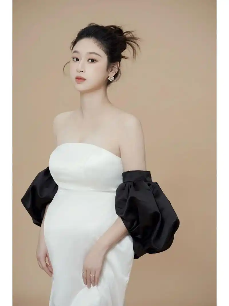 孕妇照|悄咪咪炫个腹 缺铁性贫血大肚婆拍个照也太不容易了化妆时候