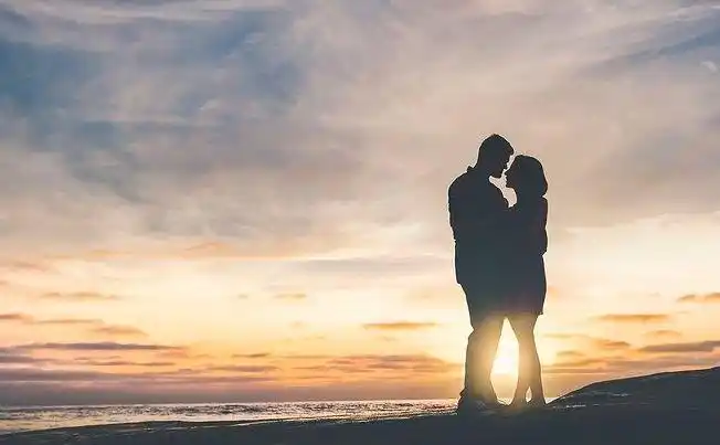 男女关系暧昧,往往是从互相帮这3种忙开始,别不信