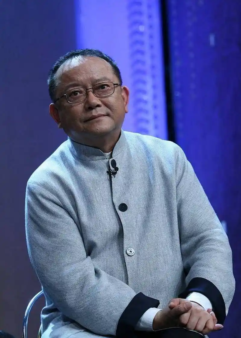 中国知名男演员,"和珅"扮演者王刚突然清空平台账号,解散粉丝群,引起