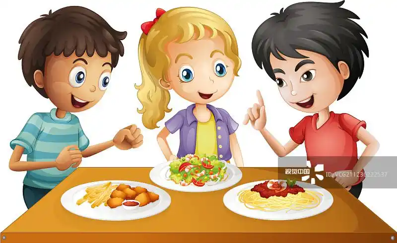 孩子们看着摆着食物的桌子图片素材