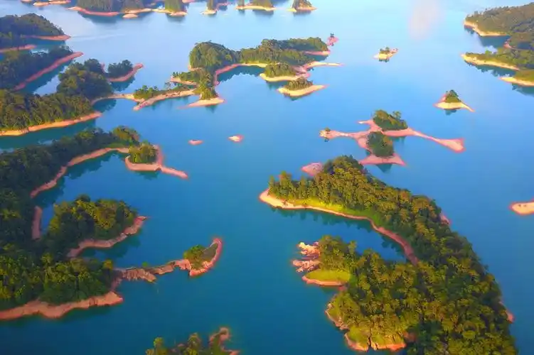 无人机航拍广州人的千岛湖从化流溪河黄龙带水库