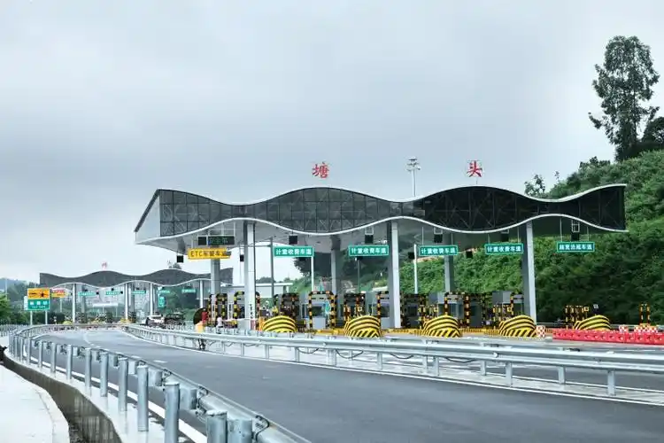 深圳四座新建收费站全部按期建成