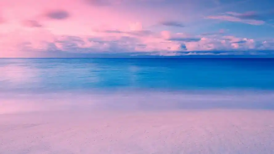 多彩的云朵天空风景电脑桌面壁纸