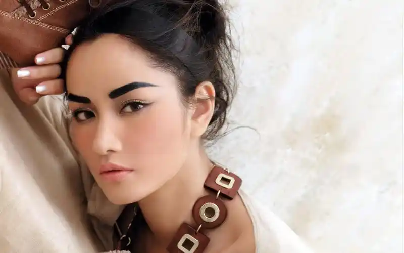 名模瞿颖代言壁纸 #13 - 1280x800