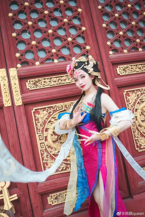 cos杨玉环霓裳曲春江花月照人生无穷弦音流转听山河入梦