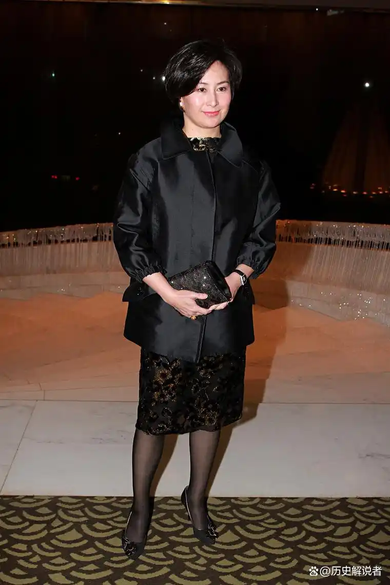 汤宝如:因《相思风雨中》走红,情路坎坷如今53岁独自美丽