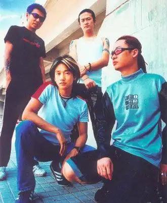 岁谈l 国内现在是摇滚乐第几代了?