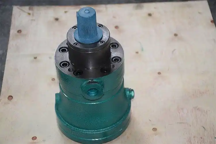 液压三缸柱塞泵