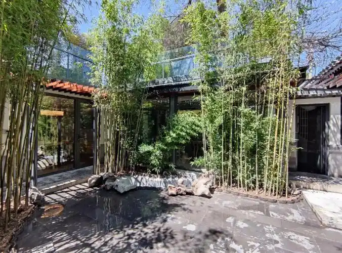 四合院出租丨北派四合院与苏式园林的结合