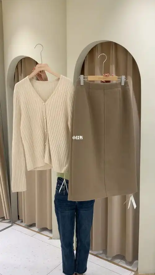 ootd杏色卡其色温柔通勤穿搭