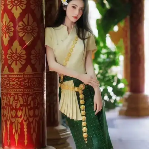 西双版纳新款服装傣族套装泰国傣装天内发货告庄民族服饰男装拍照