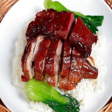 商户原味汤粉王的商品"烧鸭猪脚饭 满20元起送"