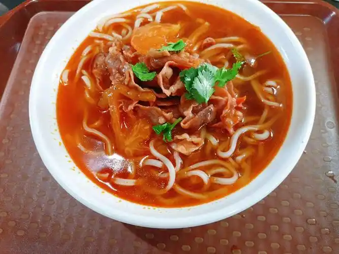 番茄肥牛面 刘震