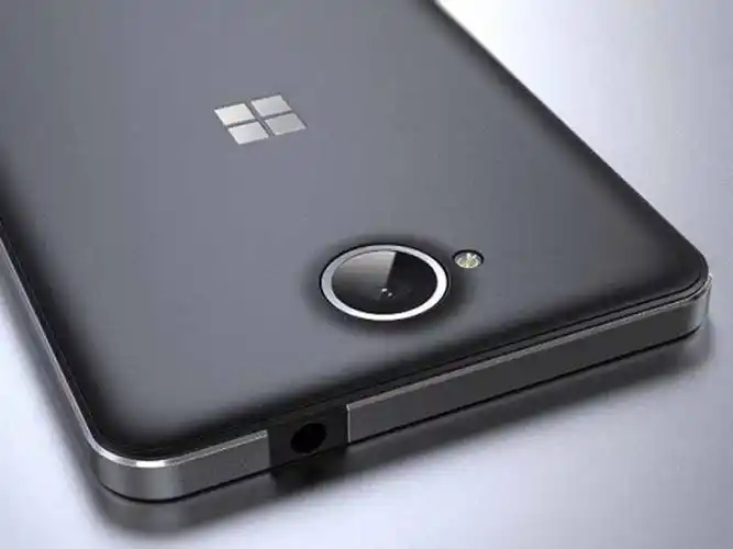 曝光的lumia新机