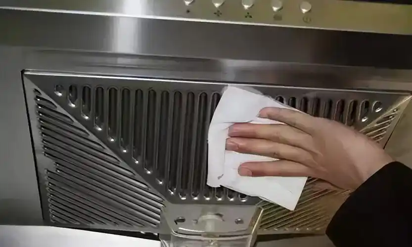 油烟机用久了油污难清洗教你正确清洁方法干净又卫生