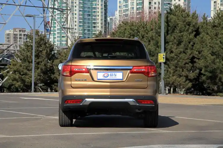 金杯s70_汽车图片_大众侃车