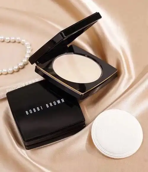 芭比布朗羽柔蜜粉饼1号#pale yellow 人称"磨皮粉饼"持久控油,雾面效