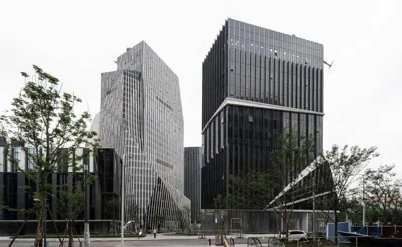 上海长宁国际发展广场 / aedas