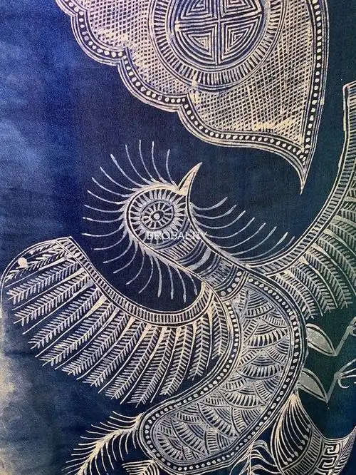 brobaery | 帛巴瑞 | 贵州苗族植物蓝染扎染凤花鱼蝶纹蜡染真丝丝巾