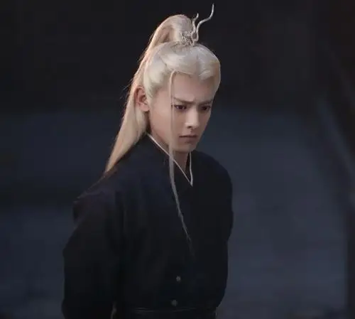 看了原著才知道,腾蛇还有这层身份,难怪柏麟帝君如此纵容他