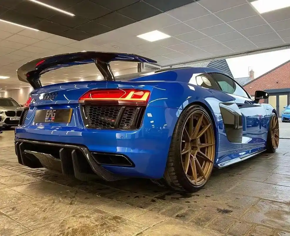 最美奥迪,可以吗?#奥迪r8 #汽车改装升级 #轮毂改装 # - 抖音