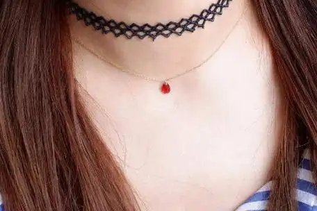 朱砂痣长什么样 朱砂痣长在什么位置好看又好命