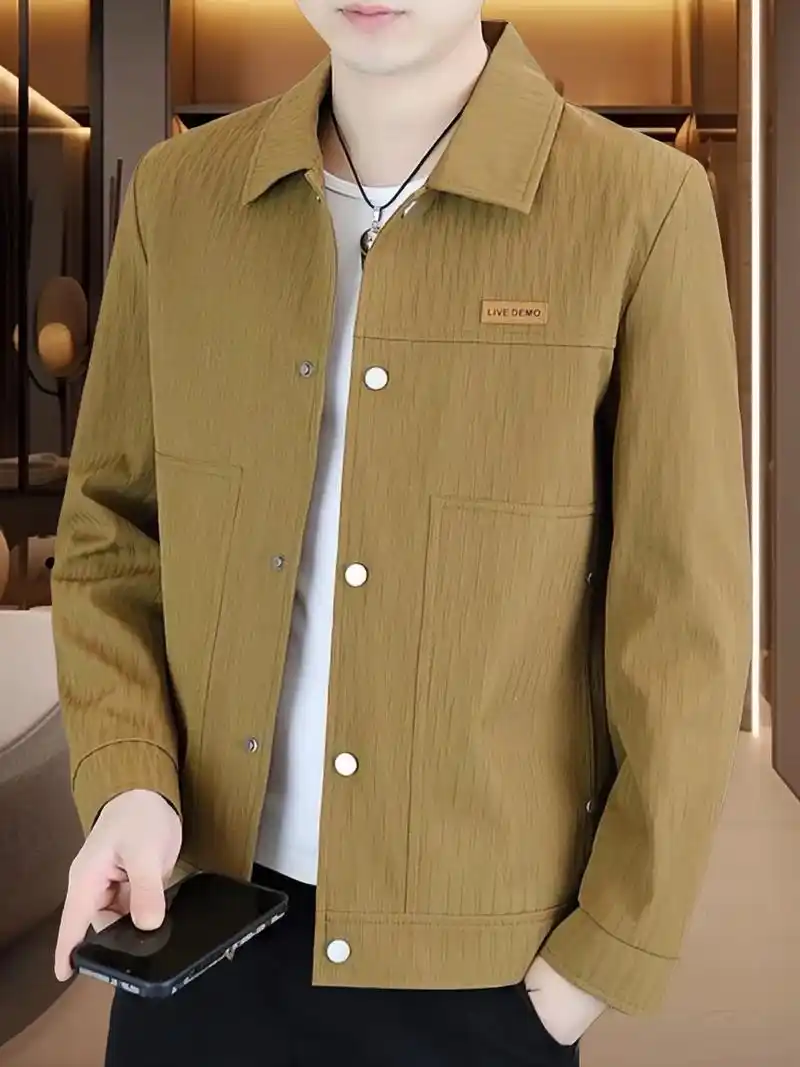 高档男士春季款翻领休闲夹克!帅哥们!这件春秋男士翻领时尚休闲 - 抖