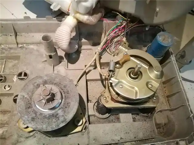 暴力拆解一个用了十几年的小天鹅洗衣机