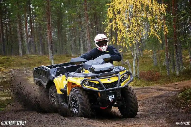 庞巴迪六轮atv全地形车魅力亮相
