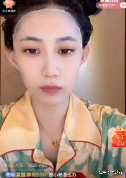 昨天仙女李亚倪直播,向粉丝透漏已经有新的男朋友