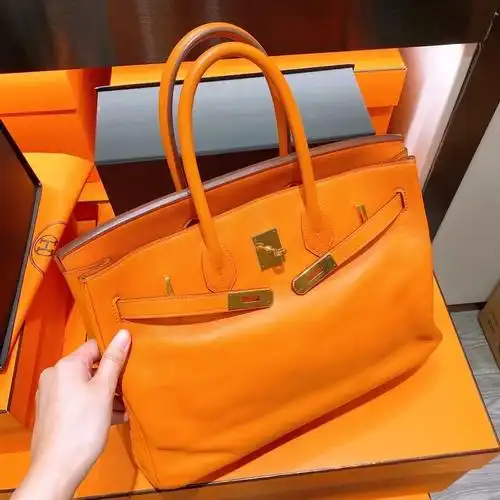 95hermes birkin35橘金. swift皮n刻. 有锁钥匙.