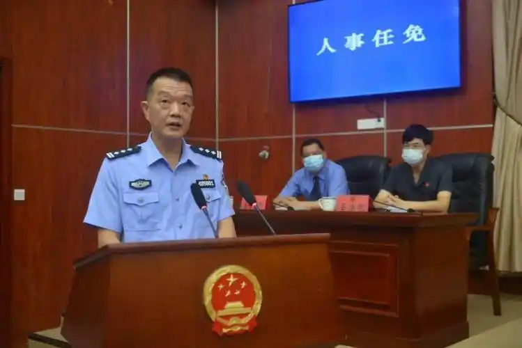 杨剑扬同志任安溪县人民政府副县长_宪法_公安局_会议