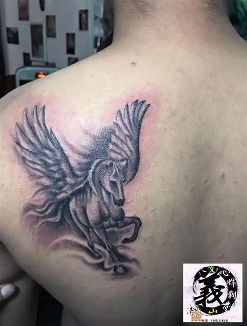 飞马_作品展示- 云南文山心辉刺青