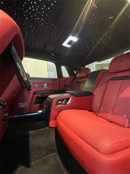劳斯莱斯古思特加长 奢华内饰实拍图片