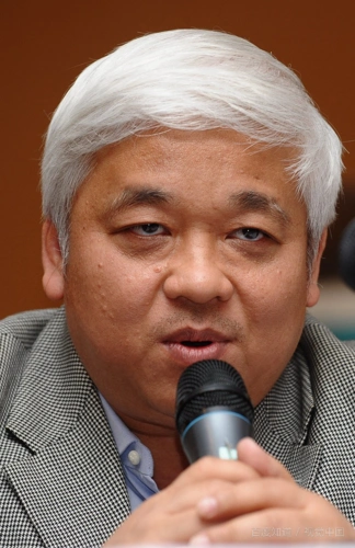 标准蒜头鼻荣华富贵