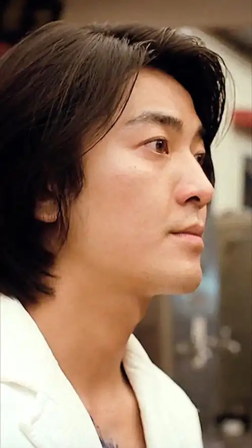 铜锣湾扛把子陈浩南.